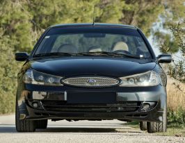 Mondeo MK2 2.0 4D Saloon GLX + Mondeo MK3 1.8 4D Saloon TREND
